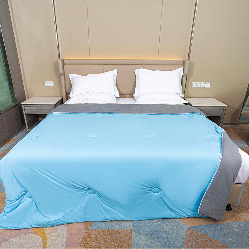 Double-Sided Cooling Comforter for Hot Sleepers - All-Season Lightweight Soft Breathable Cooling Quilt Duvet